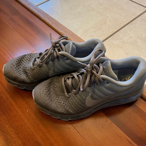 Women’s Purple Gray Ombré Nike Airmax - Picture 6 of 6